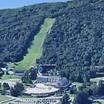 Duplex Delight 18 Mari *