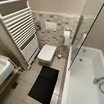 Duplex Delight 18 Mari * Pekre