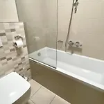Duplex Delight 18 Mari