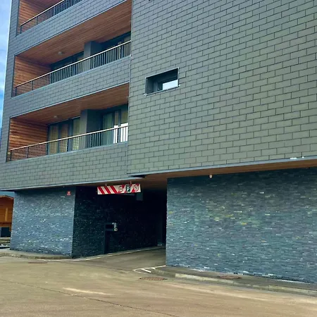 Duplex Delight 18 Mari * Pekre