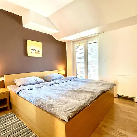 아파트 Duplex Delight 18 Mari