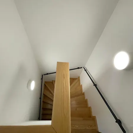 Duplex Delight 18 Mari *