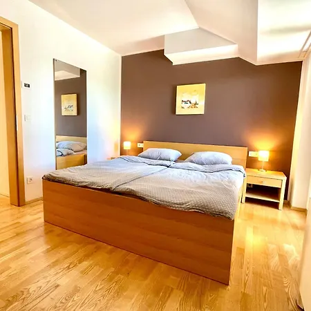 Duplex Delight 18 Mari 아파트 *