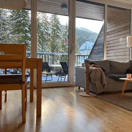 Duplex Delight 18 Mari Pekre