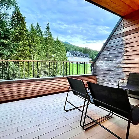 Duplex Delight 18 Mari * Pekre