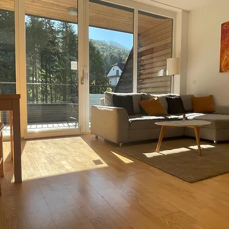 Duplex Delight 18 Mari