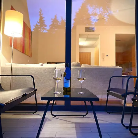 Duplex Delight 18 Mari Apartament *