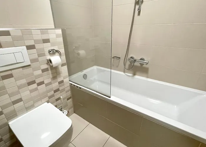 Duplex Delight 18 Mari